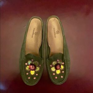 Cole Haan Green Suede with Front Floral Design